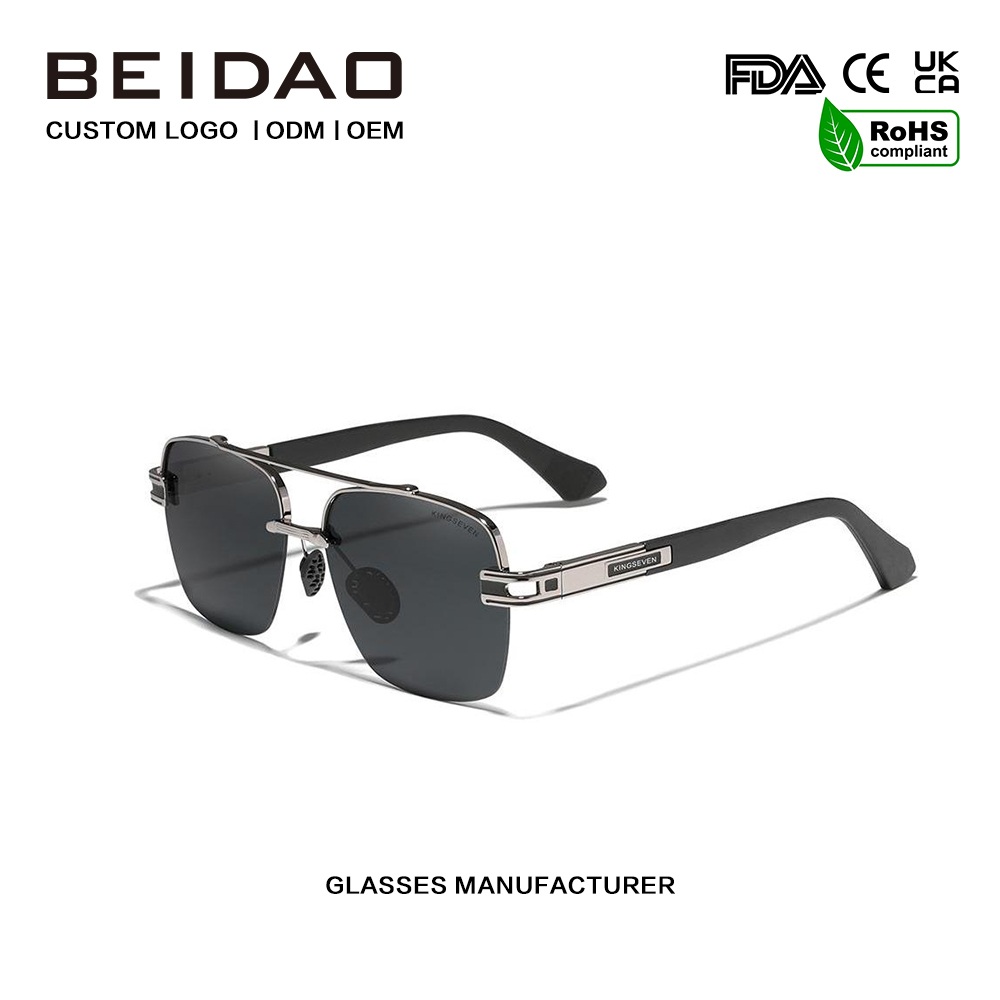 स्क्वायर शेड्स रंगीन रेट्रो पोलराइज्ड सनग्लासहरू